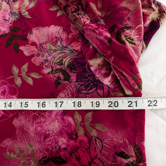 WHITE STAG Top Women's XL Multicolor Velvet Floral Artsy Pullover - Picture 12 of 13